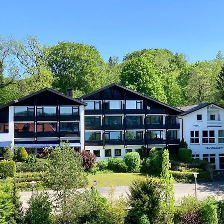 Hotel Schloss Berg Берґ-ам-Штарнберґер-Зе Екстер'єр фото